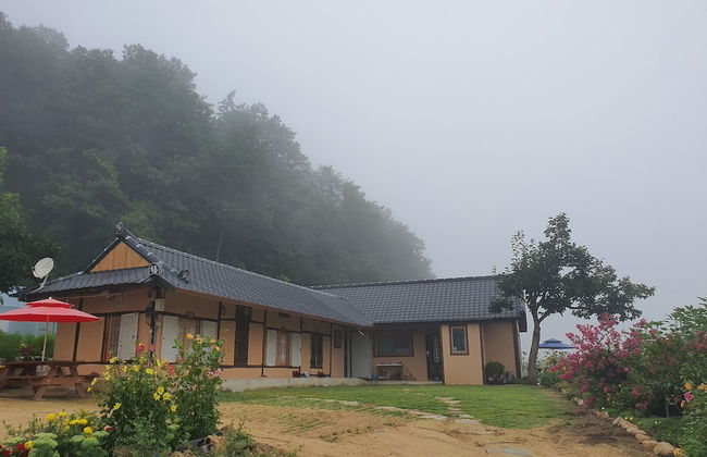 Moonlight House - Photo 30