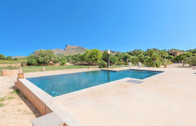 Rafal Pai in Art With 6 Bedrooms and 6 Bathrooms - Photo 4