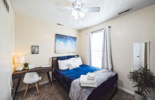 Charming Getaway on Ash St- Minutes from Cinci - Photo 10