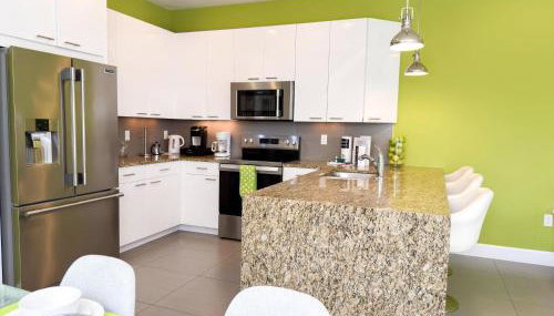 Stylish 3-BR with Private Pool & Conservation View - Foto 4