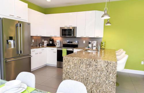 Stylish 3-BR with Private Pool & Conservation View - Foto 4