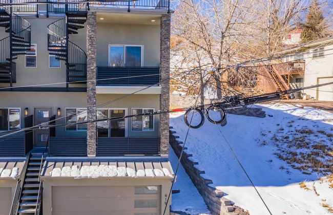Modern Rooftop Patio New-build Townhome in COS - Foto 49
