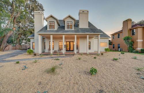 Exciting Valrico Villa with Private Pool and Game Room - Foto 45