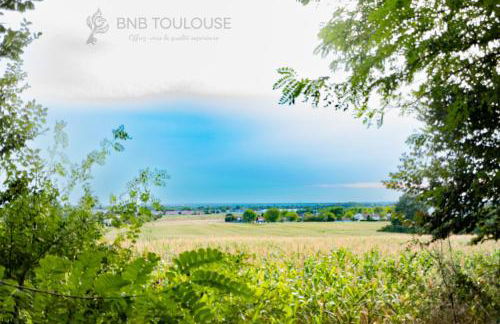 ORBIS - "Le Chalet des coteaux" - Cadre magnifique - Terrasse sans vis-à-vis - Parking privé - WiFi - Foto 18