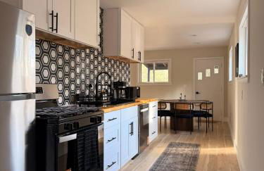 Modern 3-Bedroom Retreat with Fire Pit - Ski at Big Bear - Mountain Views - Foto 3