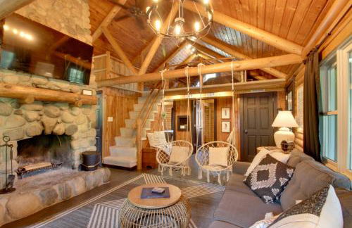 1 Mi to Beach and Lake Breezy Point Cabin with Yard! - Foto 3