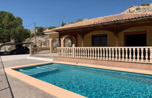 Maison typique avec vue dégagée sur la vallée - Photo 72