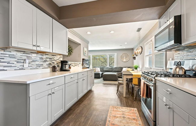 Brew City Game Room Fenced Yard Sleeps 13 - Foto 13