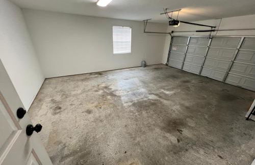 Family Fun! Sleeps 8, King Bed, 2 Queens, and Sofa Bed, Games - in Rogers - Foto 30