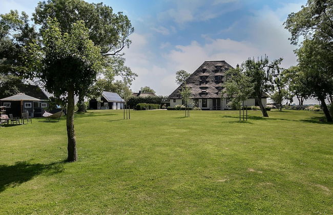 Spacious Holiday Home De Pauwenhof - Photo 54