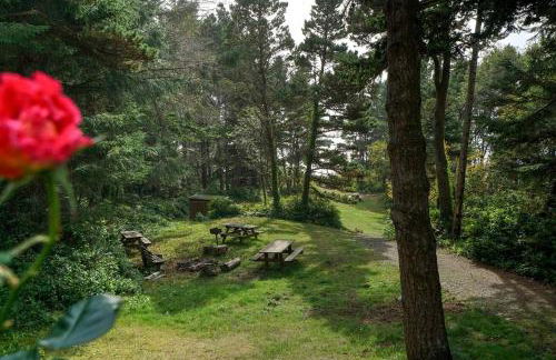 Gorgeous A-Frame by the Beach in Otter Rock, Oregon - Foto 6