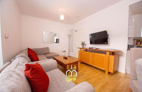 Affleck Stay 2 - SJA Stays - Modern 2 Bed Apartment - Photo 6