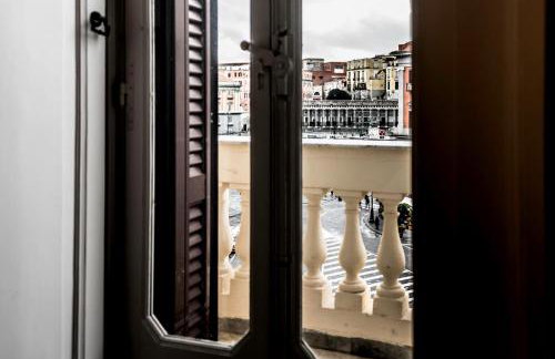 Appartamento sul Teatro San Carlo - Photo 27