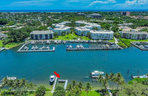 Hottub! Mini Golf! Water Access! Pets! 5min beach! - Foto 13