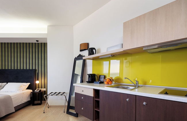 Steris Elegant Beach Hotel - Foto 55