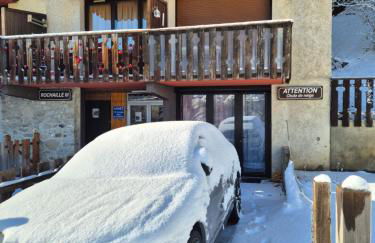 Charmant T2 rénové- Praloup 1600-parking privé, proche station - Foto 33