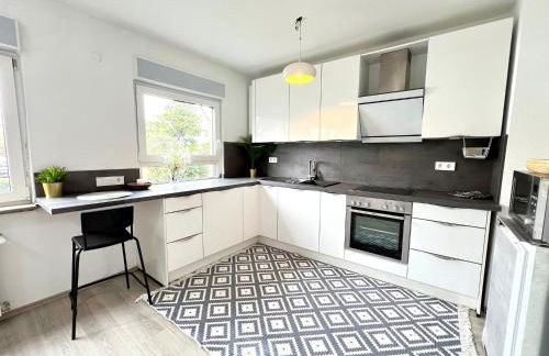 Comfy Apartment mit Garten in Köln - Foto 3