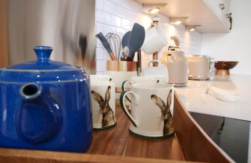 Apartment 11 Bluebridge with Free Parking - Photo 48