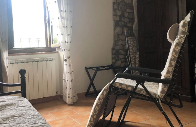 Tranquil Location With Views of Lake Trasimeno! - Foto 2