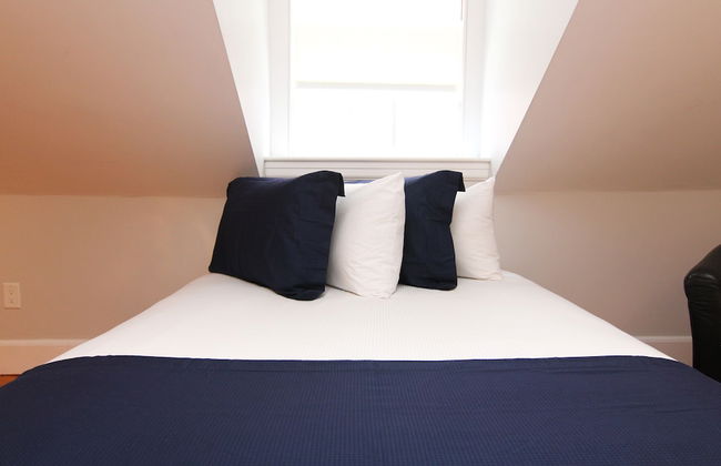 Maverick Suites at 40 Temple St - Foto 5