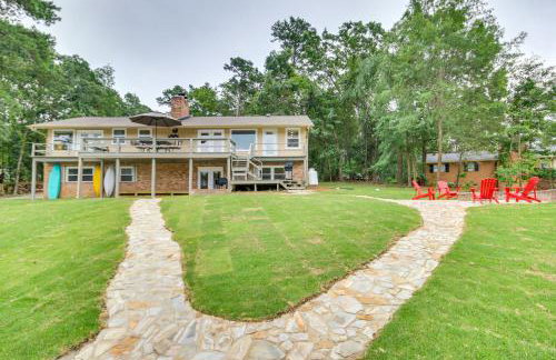 Waterfront Lakehouse w/ Private Dock & Fire Pit! - Foto 34