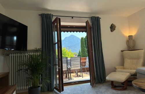 Gr Balkon mit Bergblick 2SchlafzimmerParkplatz - Foto 2