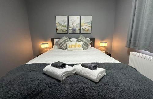 Two bedroom flat in Edinburgh city center with free parking - Foto 2