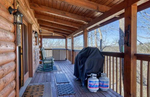 Serenity, A Rustic Log Cabin Retreat - Foto 44