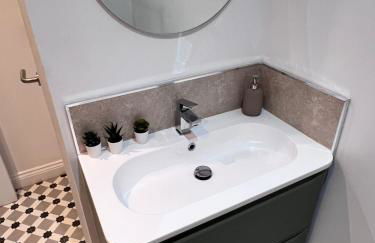 On The Avenue Apt 1 - Foto 14