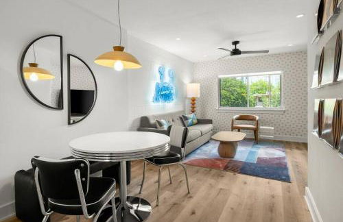 SoCo-a-Go-Go - Photo 27