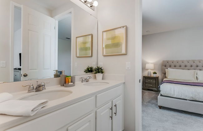 9 BD 6.5 BH With Game Room and Pool - Foto 23