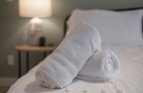 Large Pool With Diving Board, Remodeled 3bdrm, Near State Farm STDM and More! - Foto 33