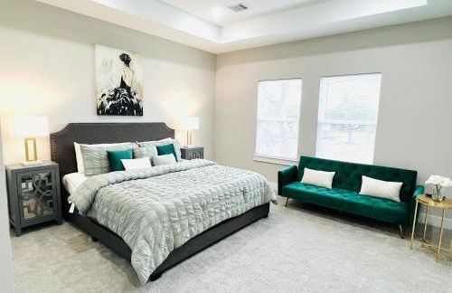 3 Bedroom and 3 bath - Photo 2