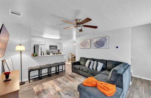 The Sunset Suite 3Bd 2Bath Att Garage Pvt Yard - Foto 34