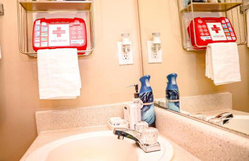 Easy Access 2beds,1bt luxury kingbed with pool sleeps 4 - Foto 9