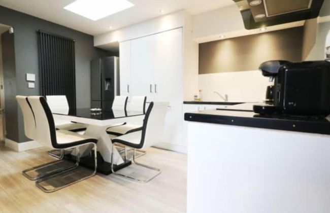 Luxury Property in Central Newbridge Wifi - Foto 11