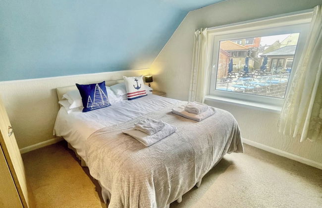 2bed Maisonette-sleeps 4-balcony, Sea Views, Wifi - Foto 1