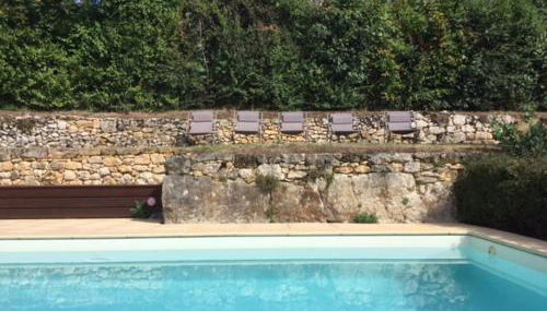 Dans la bastide de Domme - piscine chauffée, parking privé - Foto 2