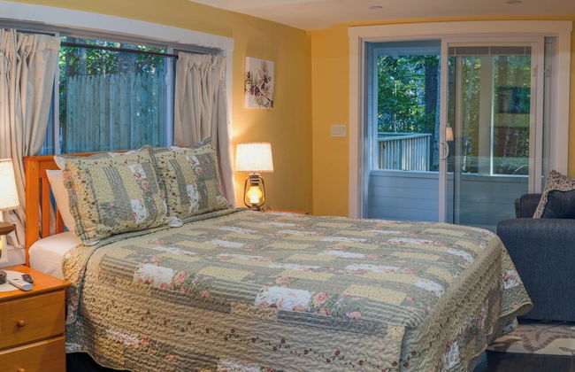 Hinckleys Dreamwood Cottages - Photo 31