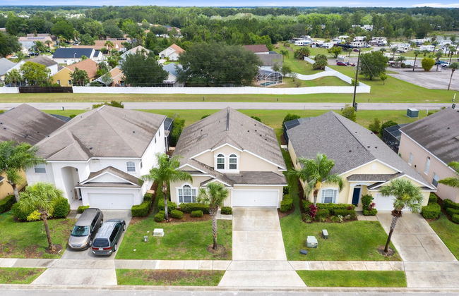 Tropical and Peaceful This 5 bed With Pool Spa - Foto 28