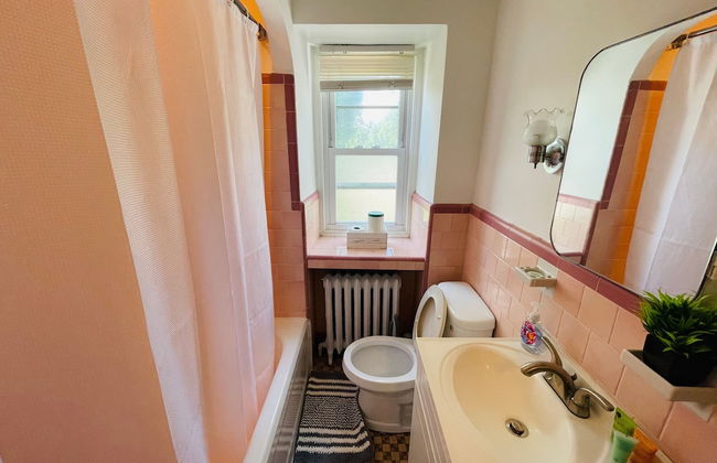 Charming Place to Call Home - Foto 12