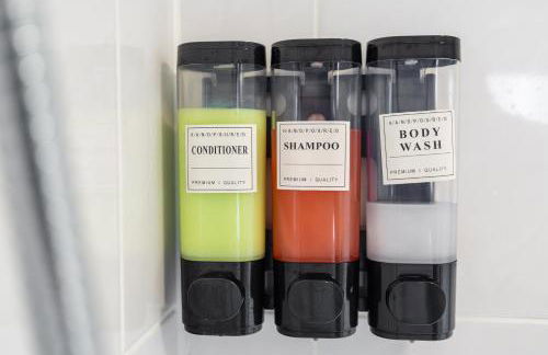 Newly Renovated 4BR House with lots of amenities - Foto 39