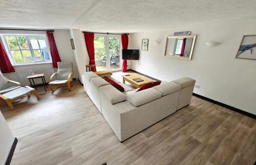 Linhay -Farm Cottage - Photo 10