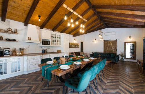 Luxury Villa Nature with heated private pool, sauna & fire pit, a short walk to the beach - Photo 50