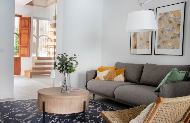 Villa With Private Terrace - Photo 18