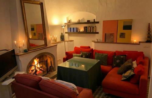 La Calleja - Photo 2