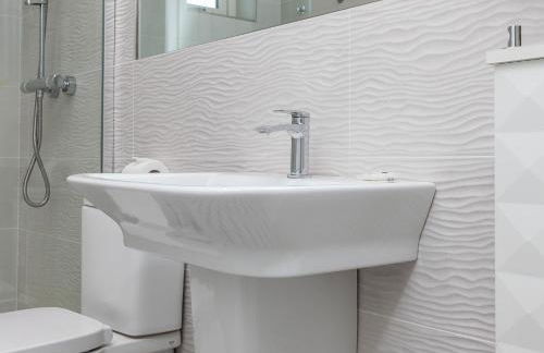 5 Star - The Ulsterville Residences - Free On-site Parking - Foto 108