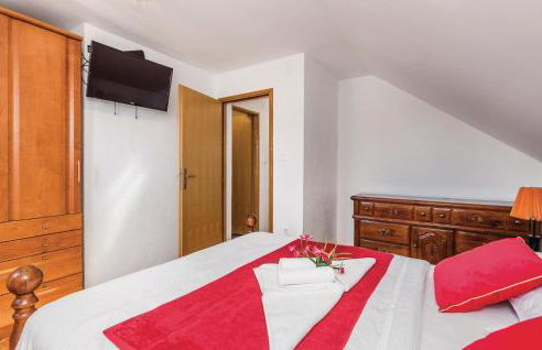 Stunning Home In Gospic With Sauna - Foto 50