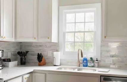 Pet-Friendly 4BR Family Home with Fenced Yard - Foto 14