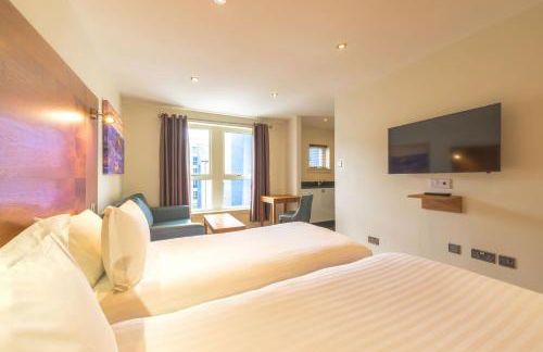 Holyrood Aparthotel - Photo 18